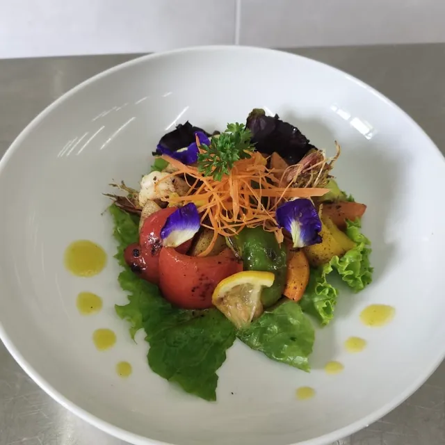 SPINERS Kitchen 10